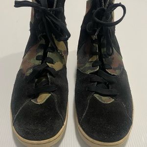 Nike Air Jordan Shoes Westbrook 0.2 Men’s‎ Size 9 Suede Camo Hi Tops